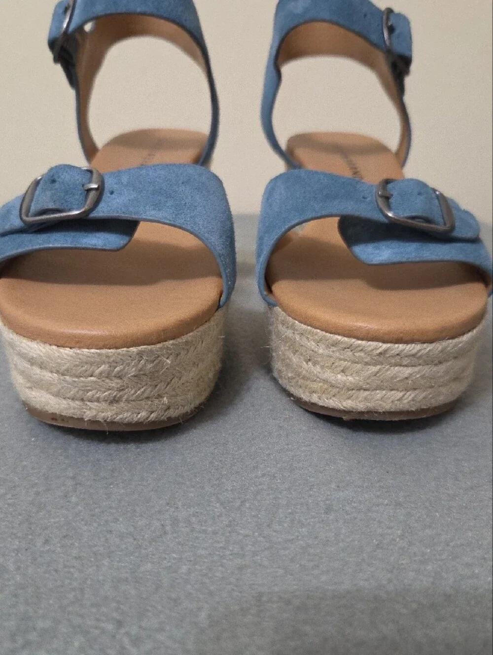 Lucky Brand Light Blue Leather 3